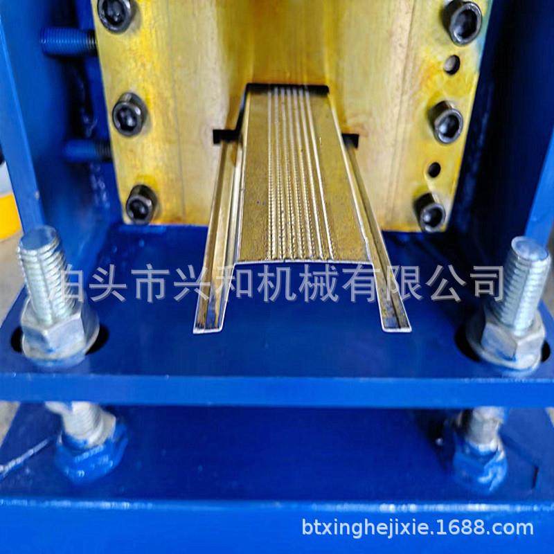 小型冷弯机几字型压筋设备全自动角铁包边一体机,五金/工具,其他机械五金,淘宝优惠券,粉丝福利购,淘宝优惠卷