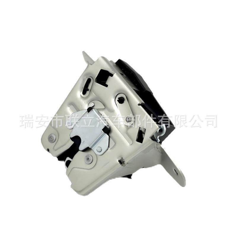 A2047400635适用奔驰GLK级W204尾盖锁机行李箱盖闩锁总成锁