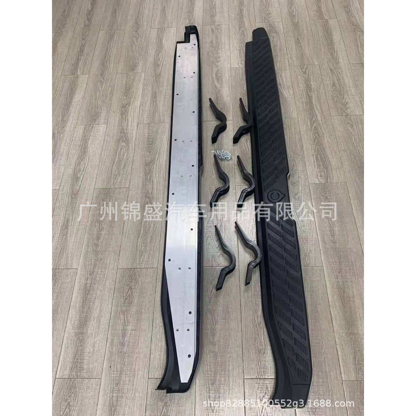 长城炮的踏板，中网，行李架，轮眉