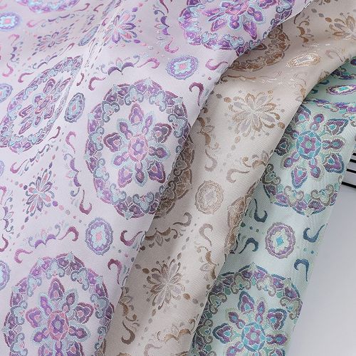 宋锦香云纱印花面料 秋冬连衣裙外套棉服布料 几何人丝印花布零剪