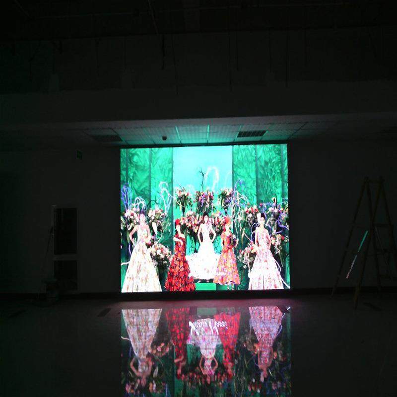 壁挂式婚庆全彩显示屏P4室内LED显示屏可移动晚会舞台电子显示屏,自行车/骑行装备/零配件,更多零件/配件,淘宝优惠券,粉丝福利购,淘宝优惠卷