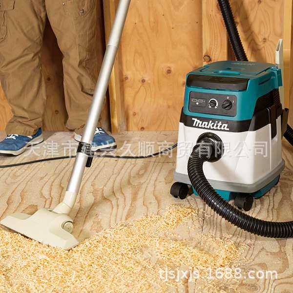 牧田DVC150LZ交直流两用充电式吸尘器