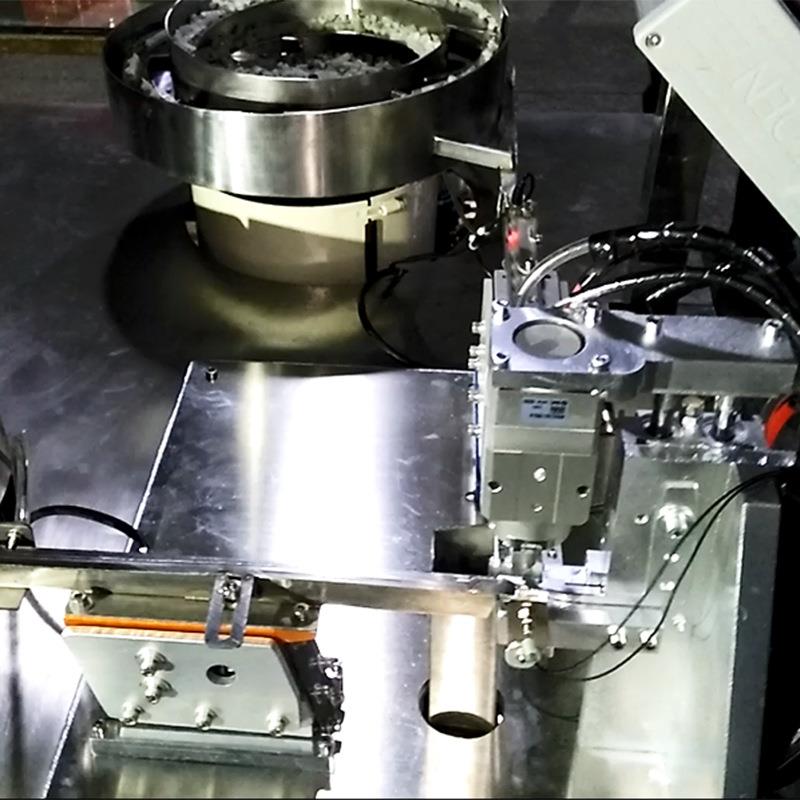 LED灯自动插件机自动化设备插件机插件线自动插件机