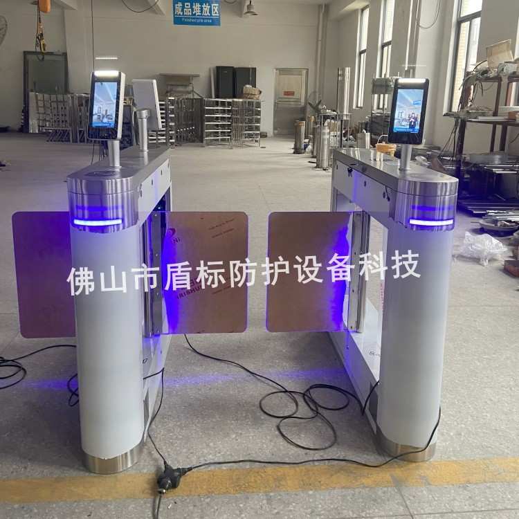 半高单向转闸门禁匝口 超市入口三杆旋转挡闸 佛山不锈钢转闸