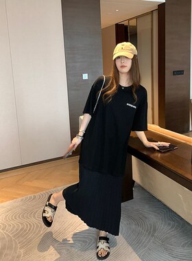 NAZ那子大码2024夏季新款宽松假两件短袖T恤拼接百褶裙胖mm连衣裙