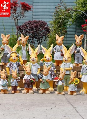 玻璃钢卡通劳动彼得兔子雕塑售楼处庭院户外园林景观动物装饰