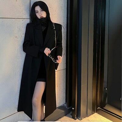 莫尼卡大女主春秋西装大