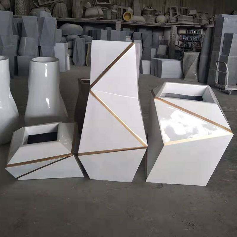 商场玻璃钢菱形花盆景观花盘组合花钵户外高档几何线条不规则花池