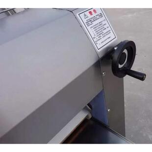 /350350型555型0全自动压皮机商用电动擀面皮机家用揉面压皮饺5子