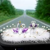 汽车摆件女饰天神款 水晶鹅车饰内品车载仪表BCS台创意高档车装 品