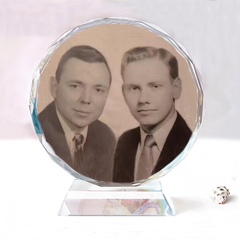 巴菲特芒格水晶人像模型居w家办公室摆件台 创意生日礼物纪念品