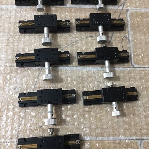 长行程手动位移台燕尾槽移动光t学平台X轴LWX25 LWX30微调精密滑