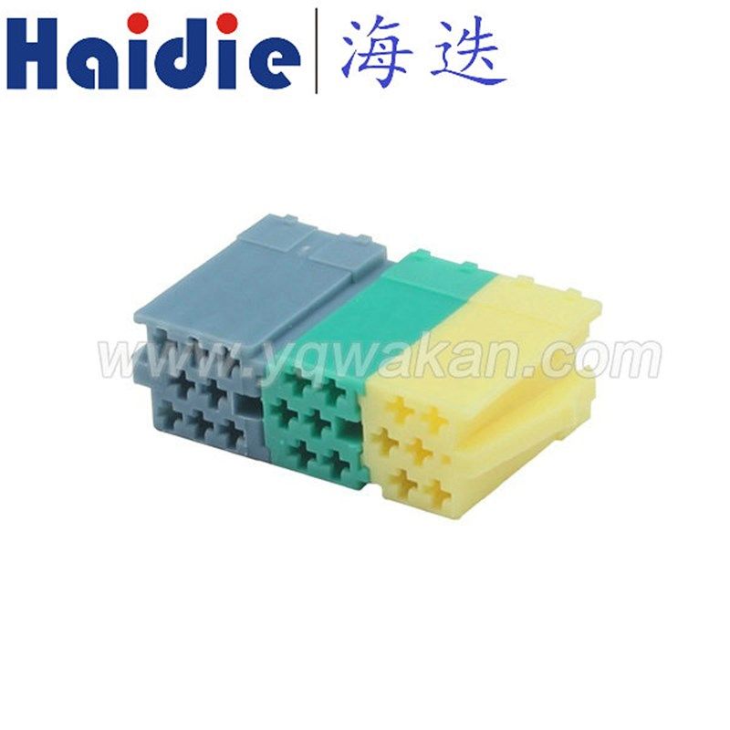 大众CD机电源喇叭线DVD导航改装三色插头标致雪铁龙CD机音响尾线