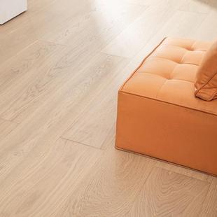 欧橡三层实木奶白网红色地板环保E0级工厂直销