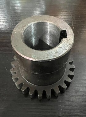 南京四机钻床ZN3040/3050*16电机齿轮51166齿数Z=24外径65内孔28