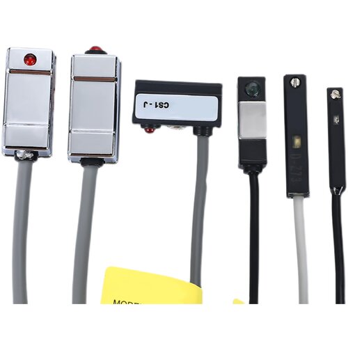 气缸磁性开关感应器CS1-J/F/G/U二线三线d-a93-c73-z73接近传感器