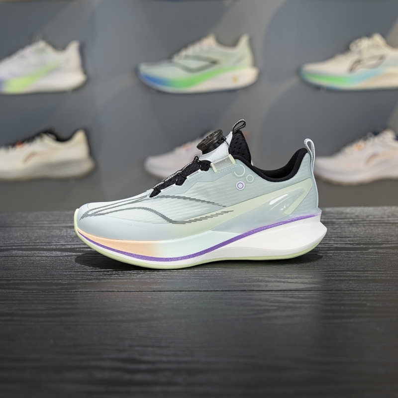 李宁四季通用减震回弹童跑步鞋