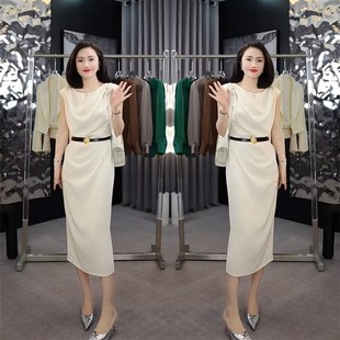 女装 纯色收腰砍袖 2024年夏季 洋气时尚 连衣裙潮 新款 设计感网红爆款