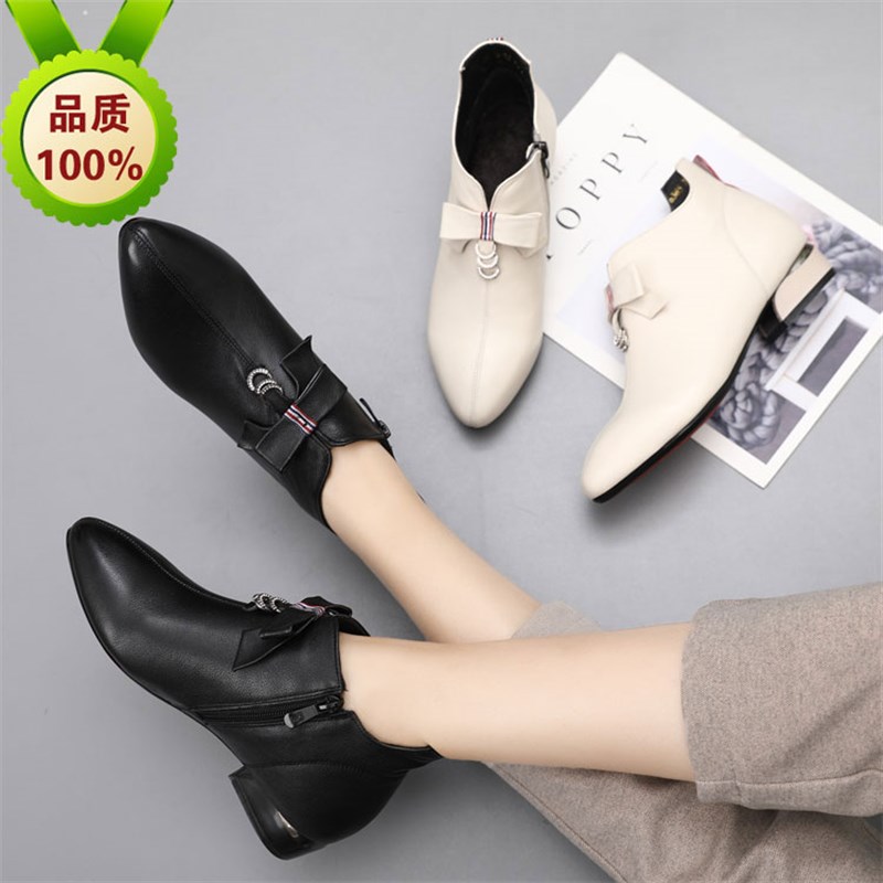 真皮31 32 33特小码女士靴子软牛皮平底软底尖头马丁靴4X1-43大码