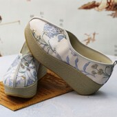 春秋新款 松糕 女N士高跟绣花布鞋 浮雕棉四季 彩色古风国潮国风古装