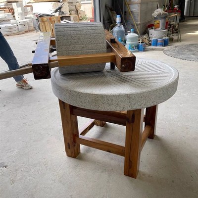 石碾子老式石磨盘家用磨面压粮食公园幼儿园手推石碾复古装饰摆件