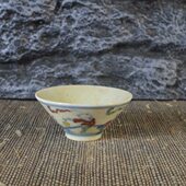 斗彩婴戏纹斗笠杯 仿古瓷器 复古做旧明成化风格 古董古玩收藏品