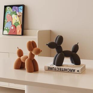 客厅电视柜狗摆件餐边柜家居植绒玄关小众酒柜气球装饰奶油可爱风