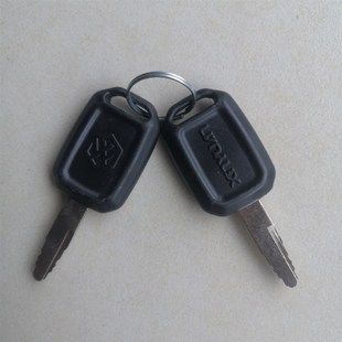 驾驶车门钥匙 C75挖机配件 新源轮式 挖掘机新款