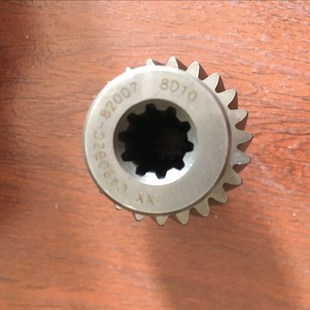 新源挖掘机液压齿轮泵齿轮 发动机齿轮链接块