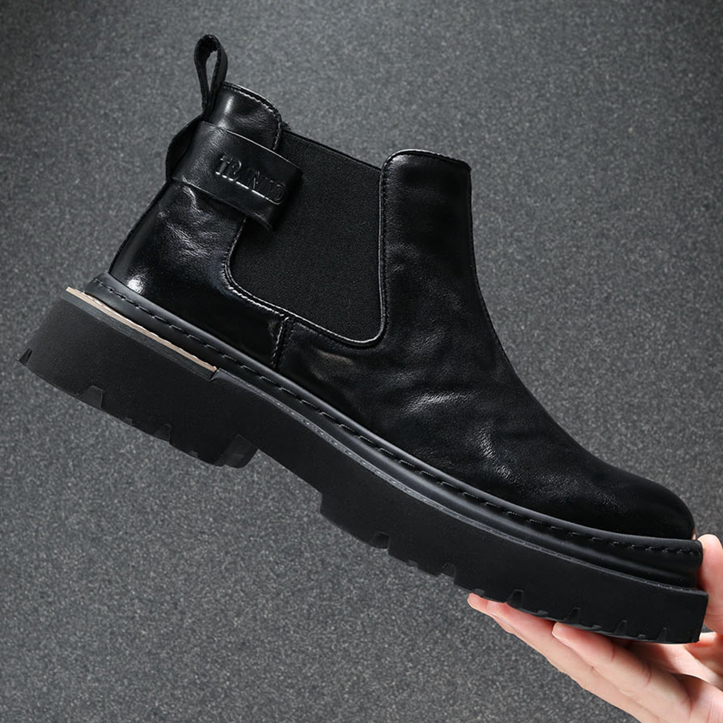 2025冬季新款真皮厚底马丁靴男款