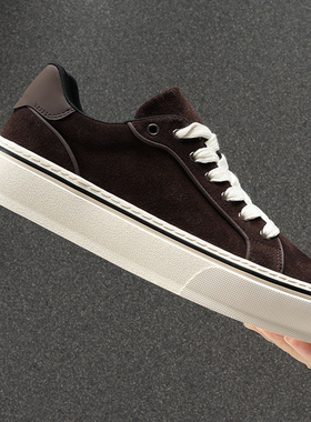 2025新款真皮休闲鞋男厚底时尚复古反绒皮板鞋男低帮加绒男鞋纯色