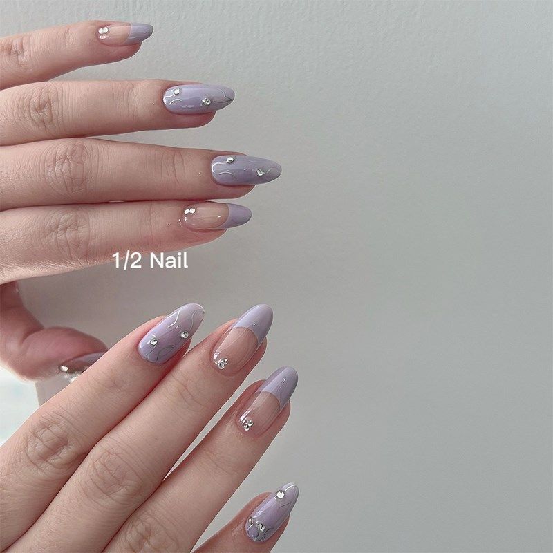 仓苍时髦精的挚爱未来机械感法式手工美甲冰透碎钻潮酷穿戴甲