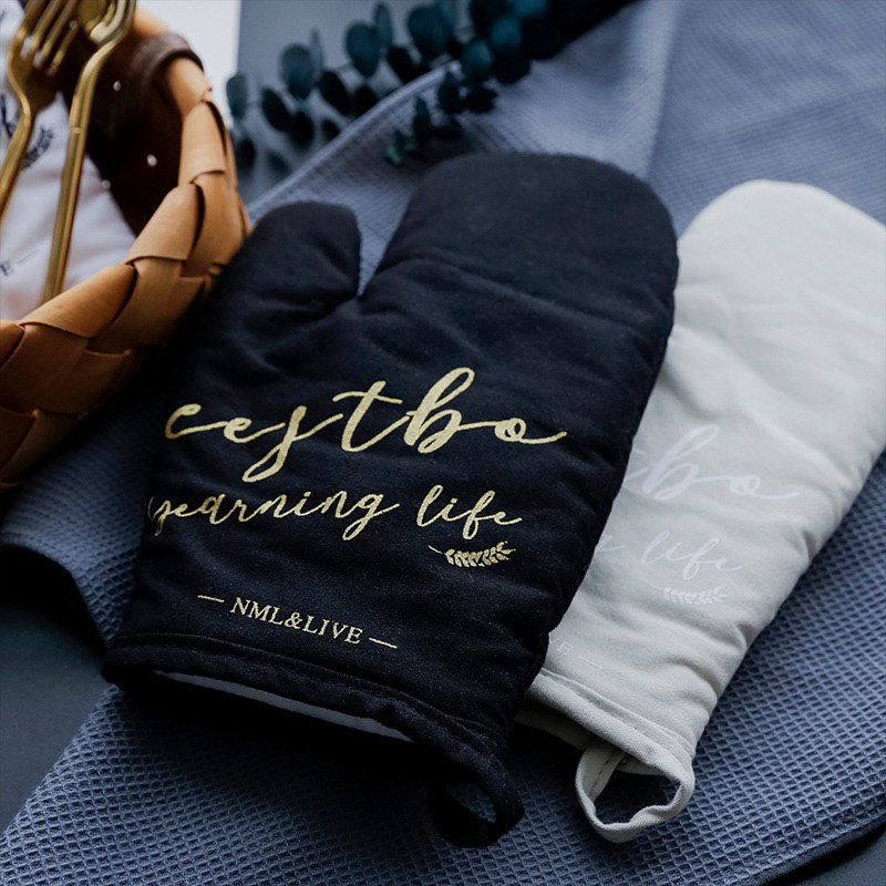 SwanLace好物 大号黑金字母北欧加厚夹棉烘焙微波炉防烫隔热手套,搬运/仓储/物流设备,其他起重搬运设备,淘宝优惠券,粉丝福利购,淘宝优惠卷