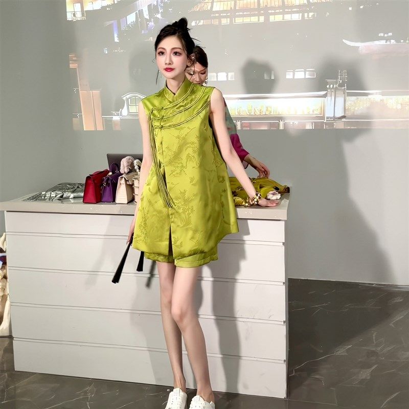 提花旗袍无袖改良新中式时尚套装女2025夏季新款盘扣A字上衣短裤,女装/女士精品,时尚套装,淘宝优惠券,粉丝福利购,淘宝优惠卷