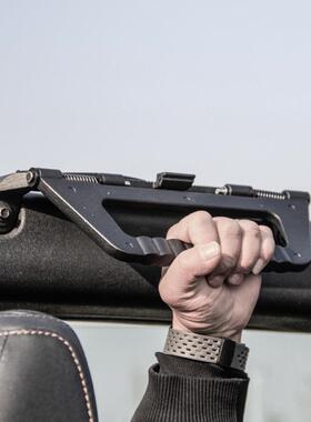 适用于21-23BF车ORT烈马RON82124O内顶部上下车拉手C折叠带灯铝合