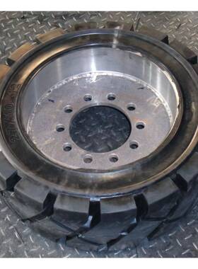 应23*952010T--P平板车供、拖车实心轮胎