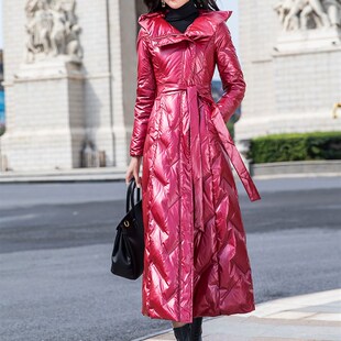 红色羽绒服女2021年新款时尚修身收腰轻薄中长款过膝高端大气女装