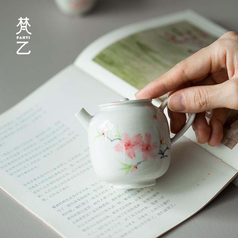 草木灰手绘桃花茶壶女性家用办公一人喝小茶壶简约陶瓷泡茶壶