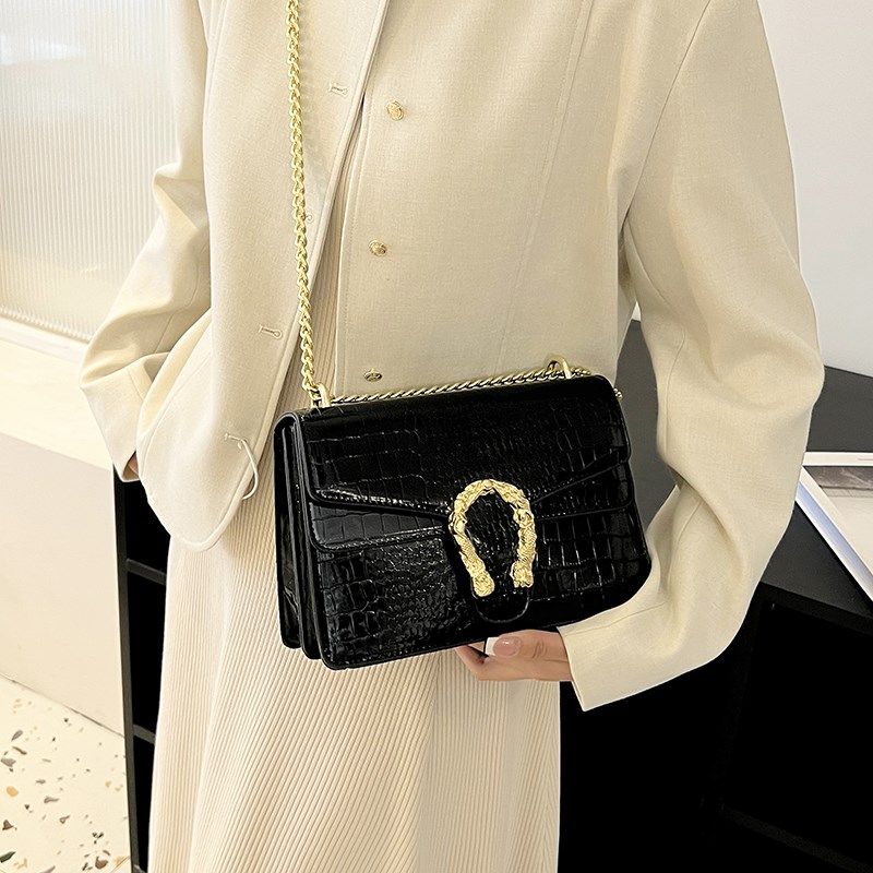 高级感包包女2024新款时尚单肩包网红大容量酒神链条包流行斜挎包,箱包皮具/热销女包/男包,小方包,淘宝优惠券,粉丝福利购,淘宝优惠卷