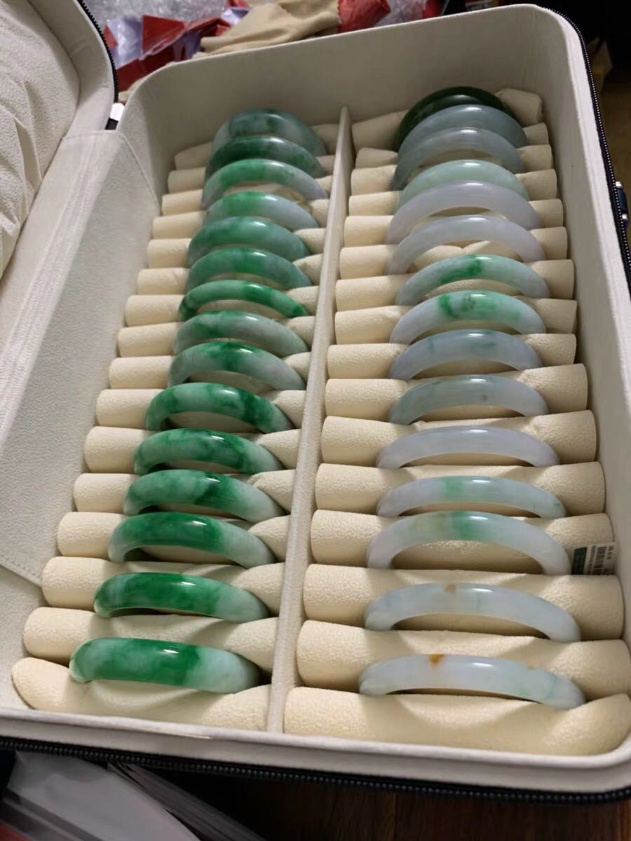 优质皮面30展会便捷首饰收纳手镯箱多功能珠宝翡翠手提玉镯拉链箱