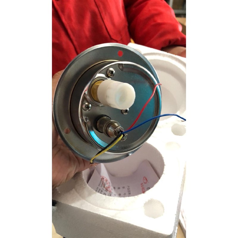 杭州东亚仪表YNXC100ZT耐震耐振抗震电接点压力表4S060MPa明之润