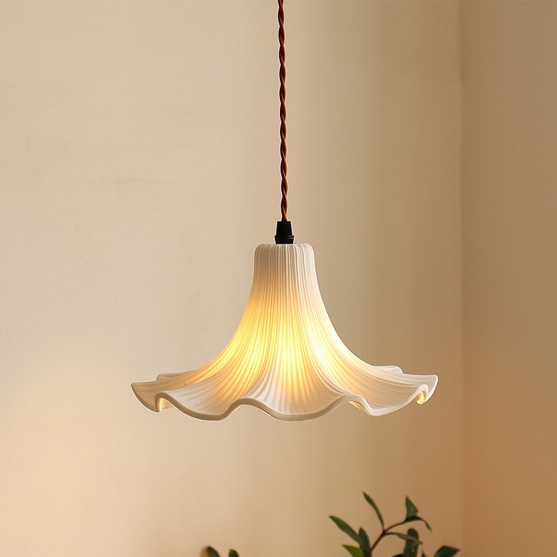 法式中古风花瓣陶瓷小吊灯创意餐厅吧F台卧室床头玄关过道民宿灯