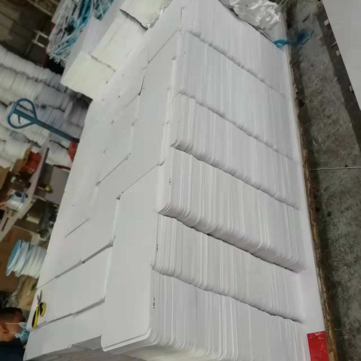 厂家 价格优惠PVC丝印发泡板7mm白色裱画板 广告板