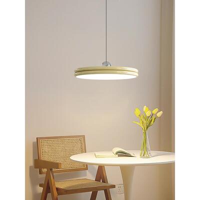 创意飞碟奶油风吊灯厅现代简约2025新台款949餐餐桌网红设计师吧