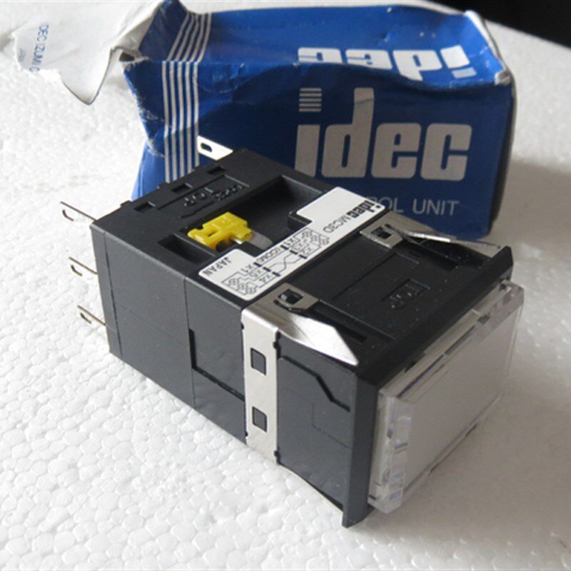 进口日本和泉IDEC MC3D-P LAMP 28V 0.7W方形指示灯 装入23X30MM