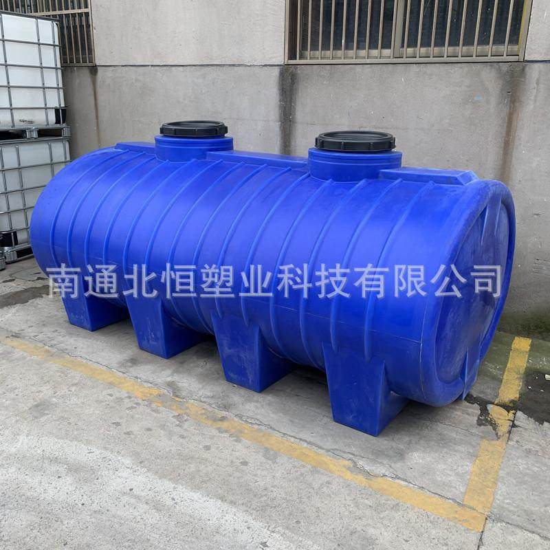 河南5吨卧式水箱湖南5立方灌溉储水桶江西5000L车载减水剂运输罐