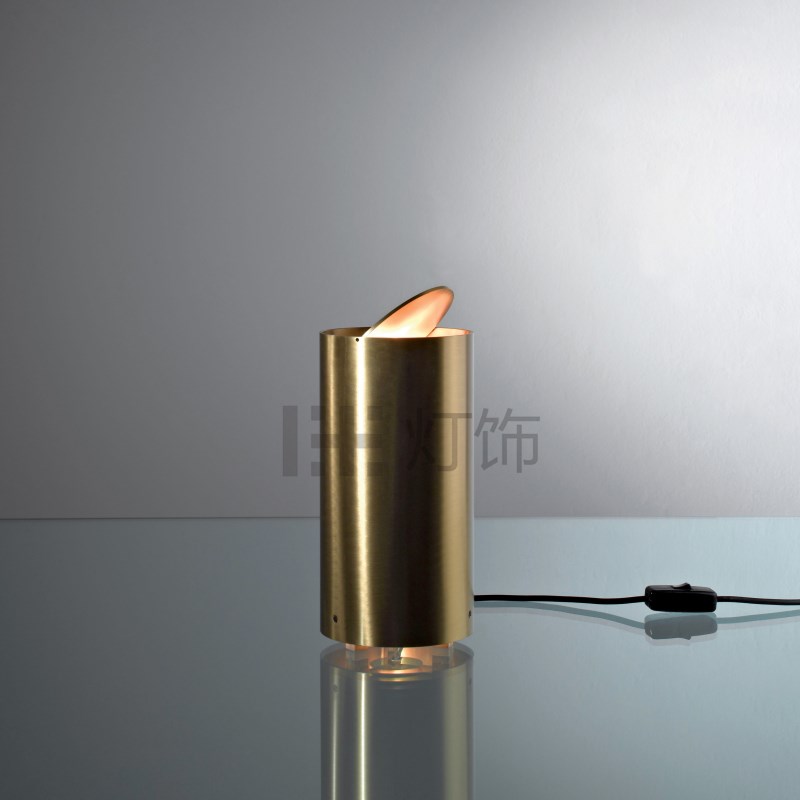 不锈钢极简小台j灯玄关柜装饰灯卧室床头灯轻奢现代客厅样板房灯