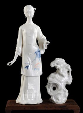 竹语 德化陶瓷中式古典仕女美女人物太湖石雕塑家居办公工艺摆件
