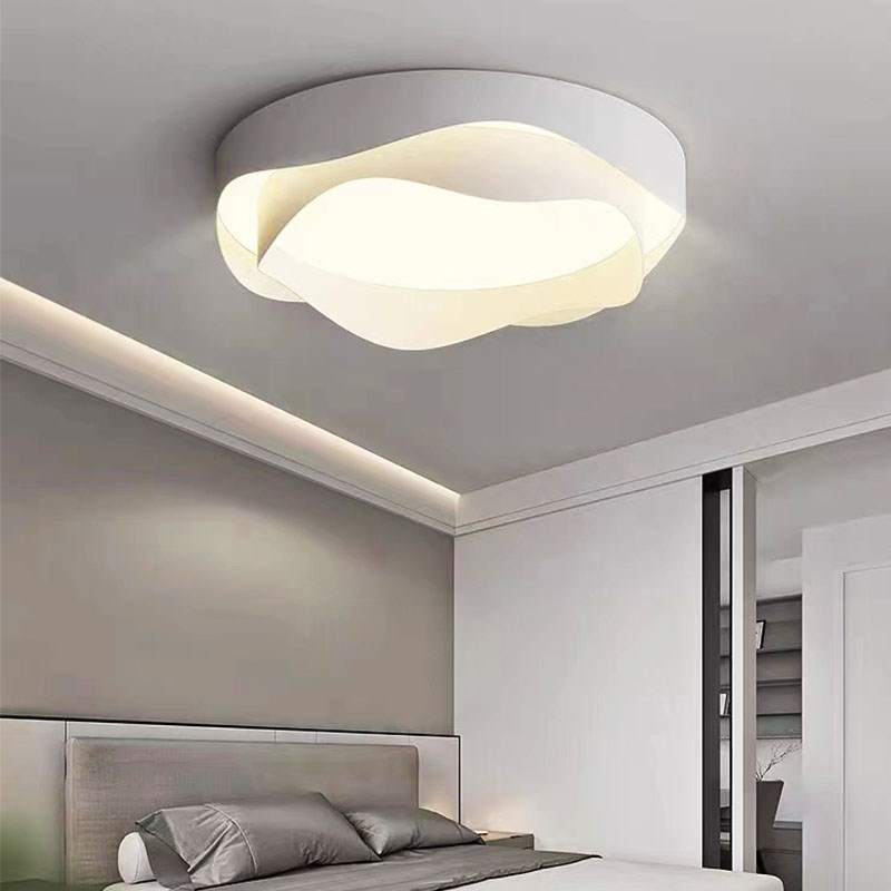 花朵奶油风后现代轻奢主卧室吸顶F灯简约房间主人房创意灯具