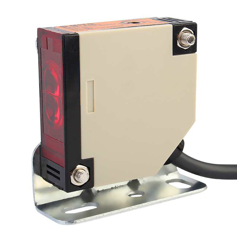 红外镜面漫反射光电开关E3JK-R4yM1感应开关传感器电压12-220v通
